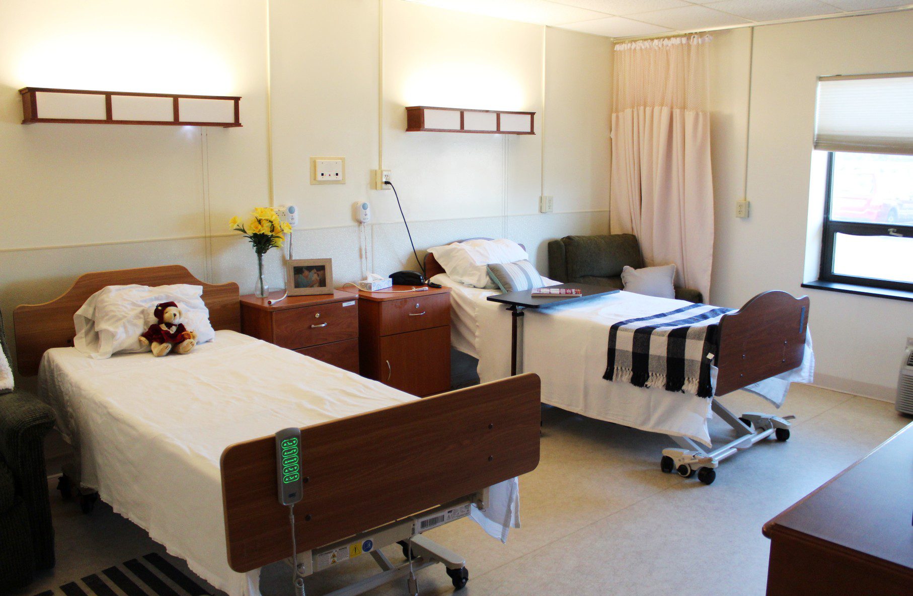skilled nursing room